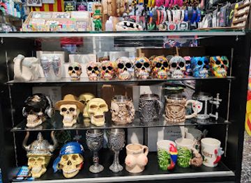 spain/catalonia/shop/gift-shop