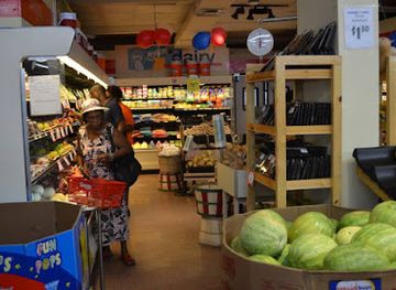 dominica/saint-joseph/shop/save-a-lot