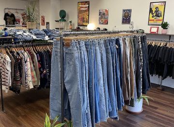 illinois/joliet/shop/the-juncture