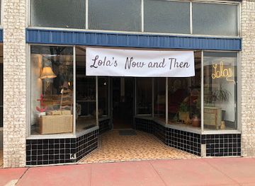 kansas/marais-des-cygnes/shop/lola-s-now-and-then