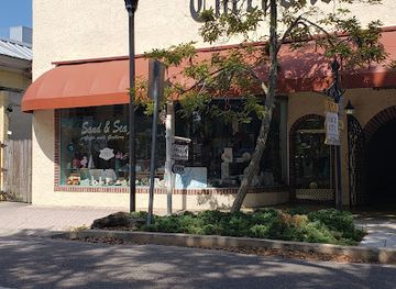 florida/cape-canaveral/shop/sand-sea-gifts-gallery
