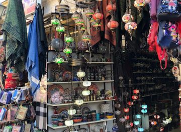 bosnia-and-herzegovina/mostar/shop/naima