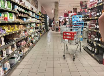 croatia/makarska-riviera/shop/konzum