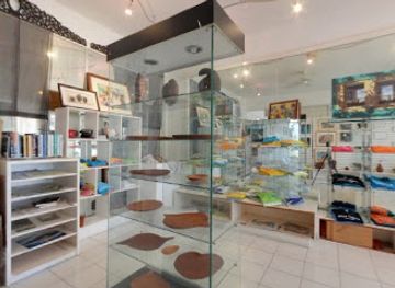 anguilla/meads-bay/shop/devonish-art-gallery