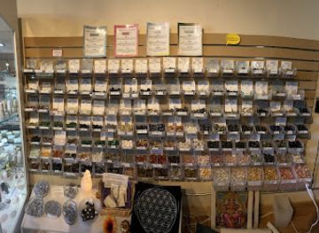 florida/tallahassee/shop/crystal-portal-rrsq-tallahassee-brick-mortar