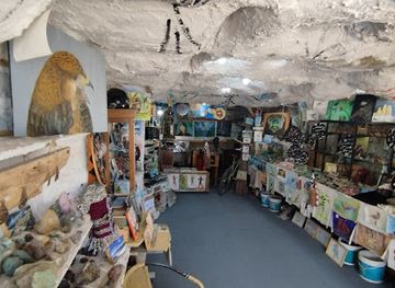 chile/puerto-natales/shop/minerals-exhibition