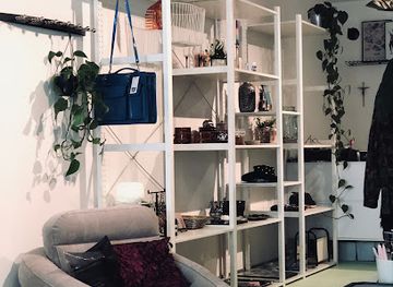 netherlands/rotterdam/noord/shop/hidden-youth