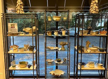 mississippi/the-hills/shop/rue-ridge-gifts