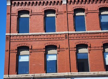 maine/biddeford/shop/trillium