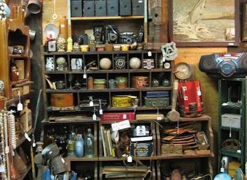 new-york/catskill-mountains/shop/mystery-spot-antiques