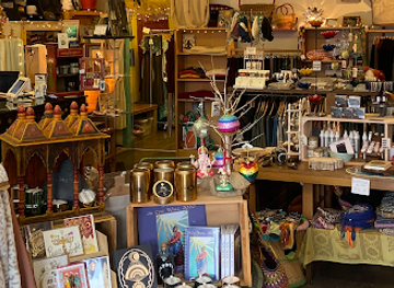GaiaLicious Global Gifts