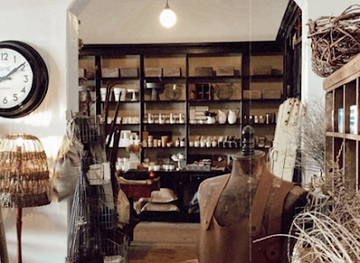 australia/western-new-south-wales/shop/tomolly-homewares-gift-store-carcoar