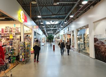 sweden/bohuslan/shop/tanum-shopping