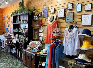 minnesota/tettegouche-state-park/shop/moose-cellaneous-gifts