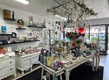 florida/sarasota/siesta-key/shop/just-because