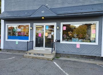 maine/waterville/shop/besties-hand-crafted-more