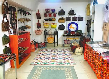 rwanda/mutara/shop/rwanda-trek