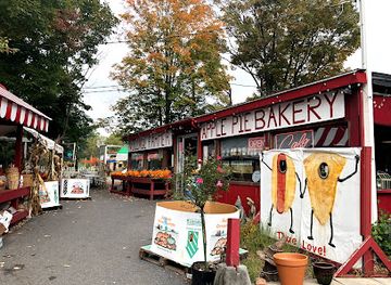 delaware/the-delaware-water-gap/shop/village-farmer-and-bakery