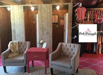 iowa/central-iowa/shop/the-pink-pineapple-boutique