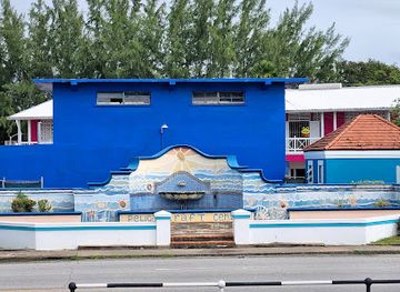 barbados/cherry-tree-hill/shop/pelican-village-craft-centre-bagnall-s-point-gallery