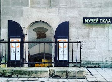 ukraine/tysovets/shop/museum-of-glass