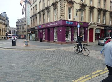 united-kingdom/dundee/shop/maisie-and-mac-gifts-and-contemporary-arts