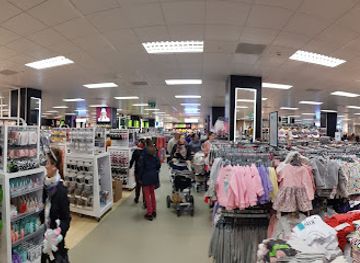 spain/huelva/shop/primark