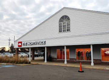 Lighthouse Place Premium Outlets