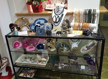 austria/lungau/shop/inges-steingrotte