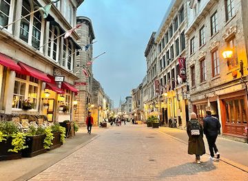 canada/montreal/old-montreal/shop/bonsecours-market