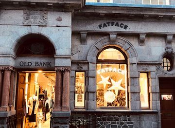 guernsey/fermain-bay/shop/fatface