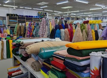 botswana/palapye/shop/palapye-fabric-world