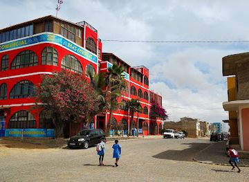 cabo-verde/sal-rei/shop/boas-compras-centro-comercial