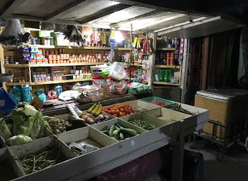 philippines/malapascua-island/shop/teresa-s-store