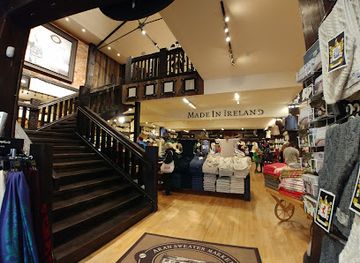 ireland/killarney-national-park/shop/aran-sweater-market