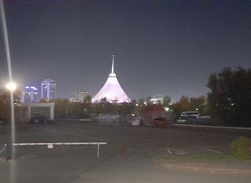 kazakhstan/nur-sultan/khan-shatyr-entertainment-center/shop/trts-khan-shatyr