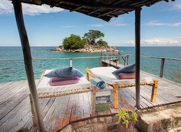 mozambique/lake-niassa/shop/kaya-mawa-by-green-safaris