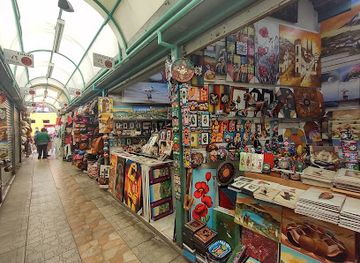 ecuador/quito/la-mariscal/shop/la-mariscal-artisan-market