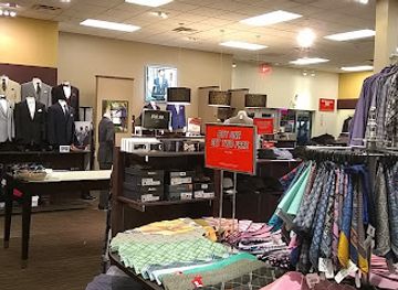 maine/augusta/shop/men-s-wearhouse