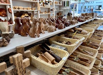 cyprus/konnoi-beach/shop/olive-wood-hand-made