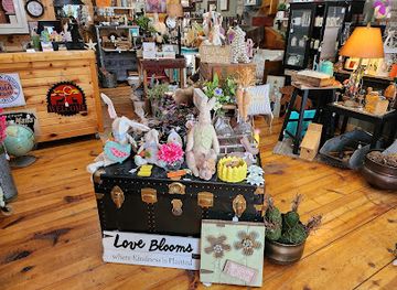 wisconsin/northwoods/shop/make-it-yours-home-decor-gifts