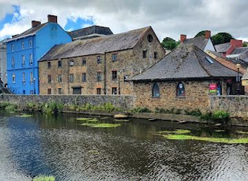united-kingdom/pembrokeshire/shop/riverside-shopping-centre