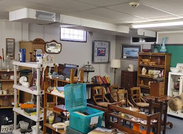 ohio/canton/shop/the-station-antiques-uniques