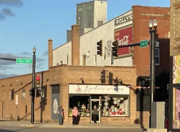 Byrdie's Gift Shop