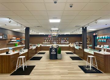 michigan/tawas-point-state-park/shop/heritage-provisioning-east-tawas