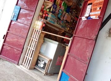 cameroon/adamawa-plateau/shop/boutique-el-mahmoud-quartier-norgo-guider-a-cote-de-moulin