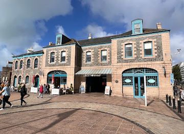 jersey/les-minquiers/shop/liberty-wharf-shopping-centre