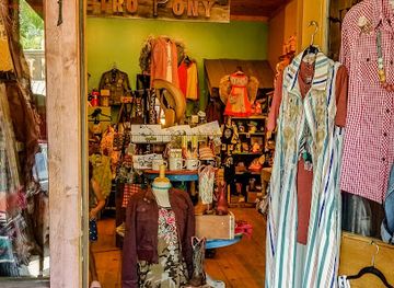 washington/the-methow-valley/shop/retro-pony-gifts