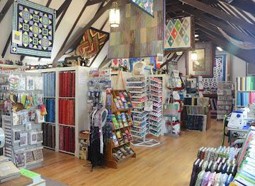 iowa/newton/shop/crazy-redhead-quilting