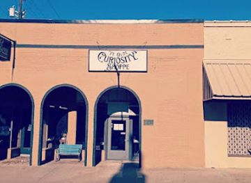 texas/east-texas/shop/ye-olde-curiosity-shoppe